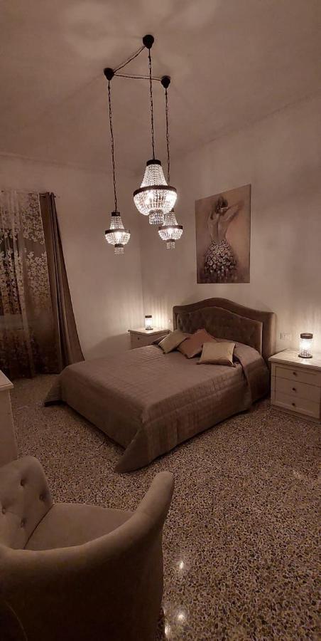 La Casa Sotto Il Castello Apartman Bracciano Kültér fotó