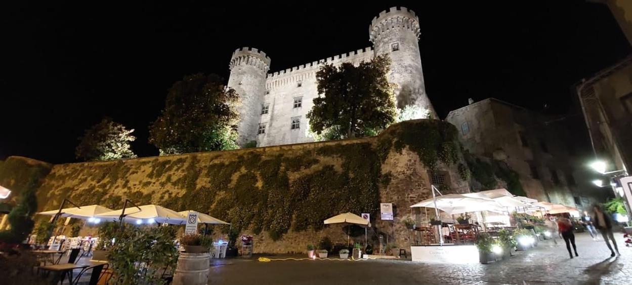 La Casa Sotto Il Castello Apartman Bracciano Kültér fotó