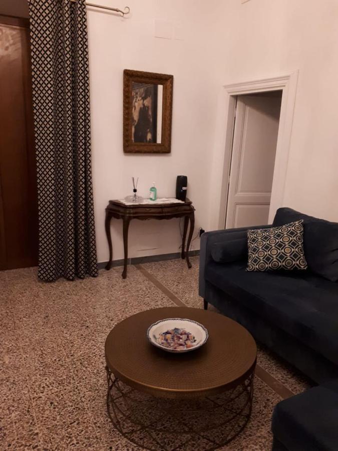 La Casa Sotto Il Castello Apartman Bracciano Kültér fotó