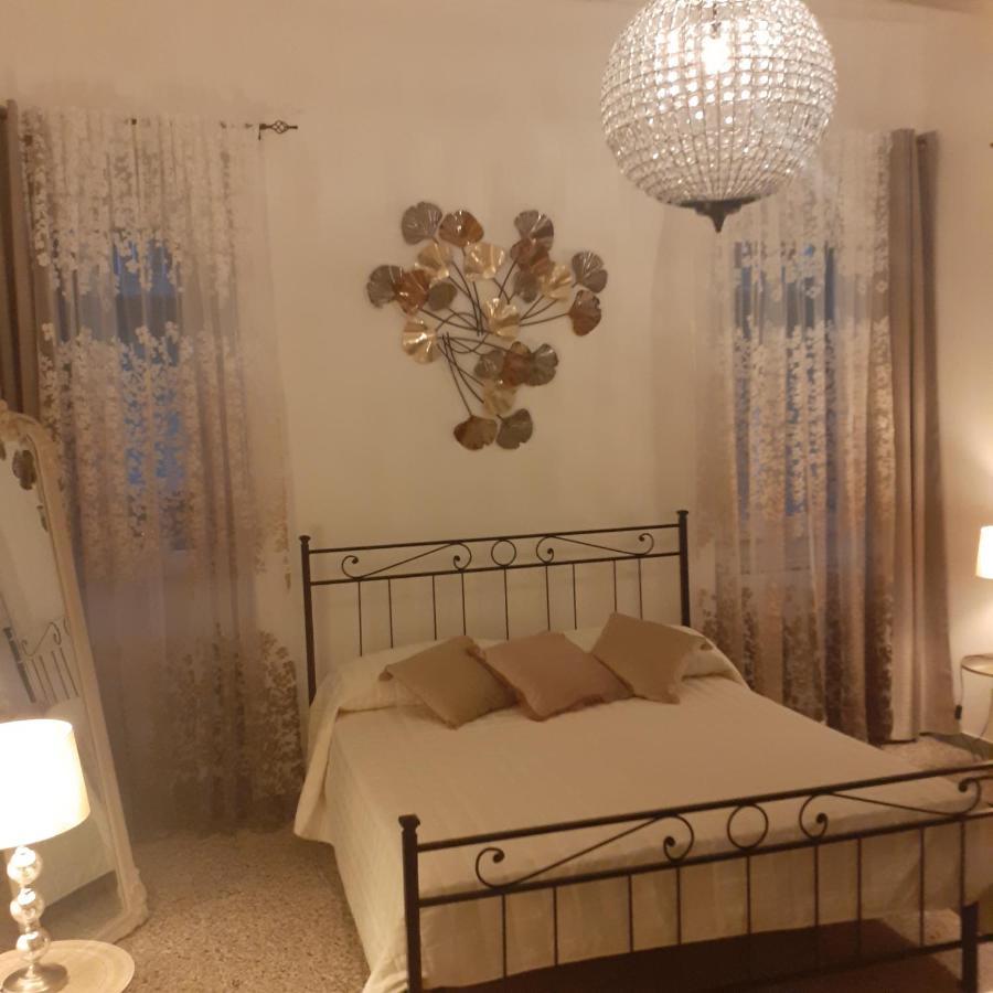 La Casa Sotto Il Castello Apartman Bracciano Kültér fotó
