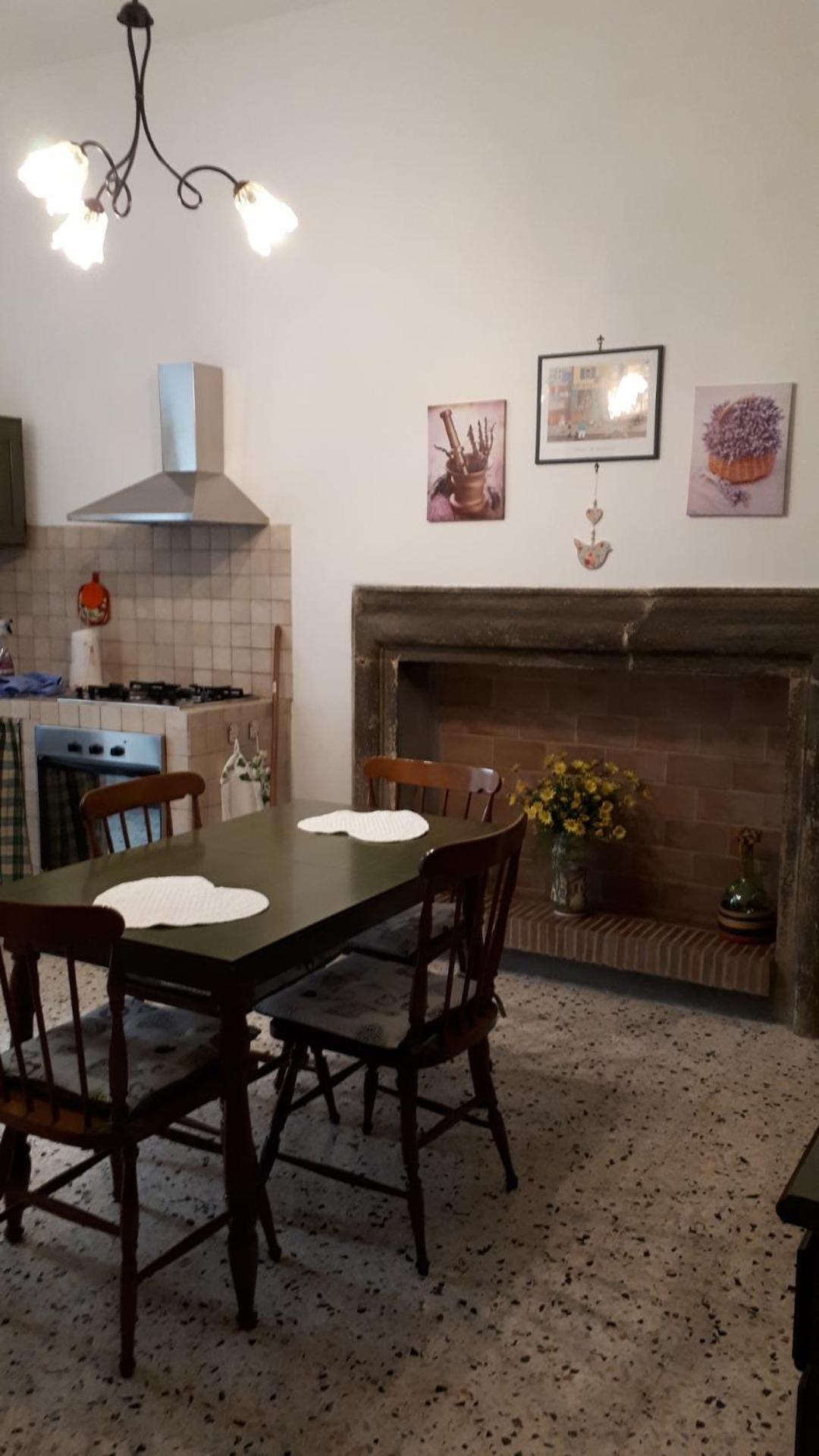 La Casa Sotto Il Castello Apartman Bracciano Kültér fotó